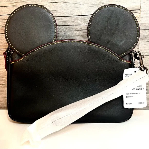 NWT 🆕 Coach Mickey Genuine Glovetanned Leather Clutch/Wristlet - Picture 2 of 11